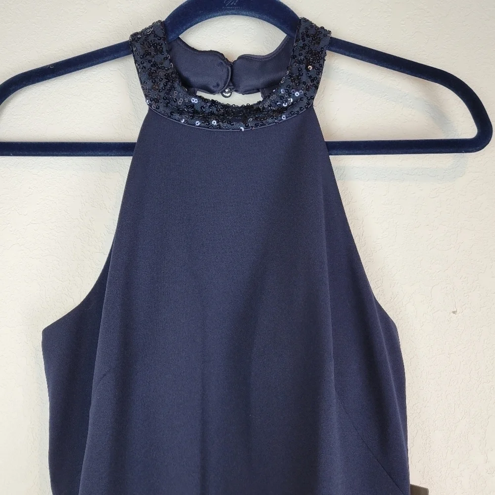 NWT Vince Camuto Sequined Embellished Halter Column Gown in Navy Size 4 - Picture 5 of 12